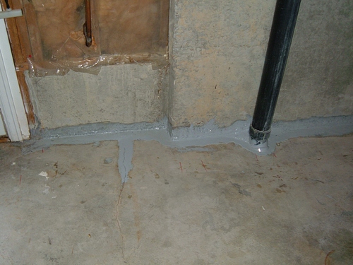 basement leak reapair with epoxy